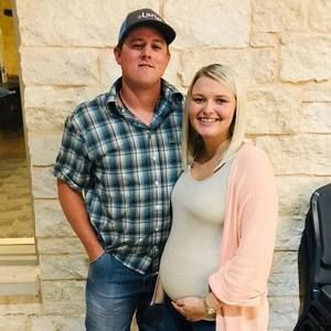 Meet your Posher, Kendra